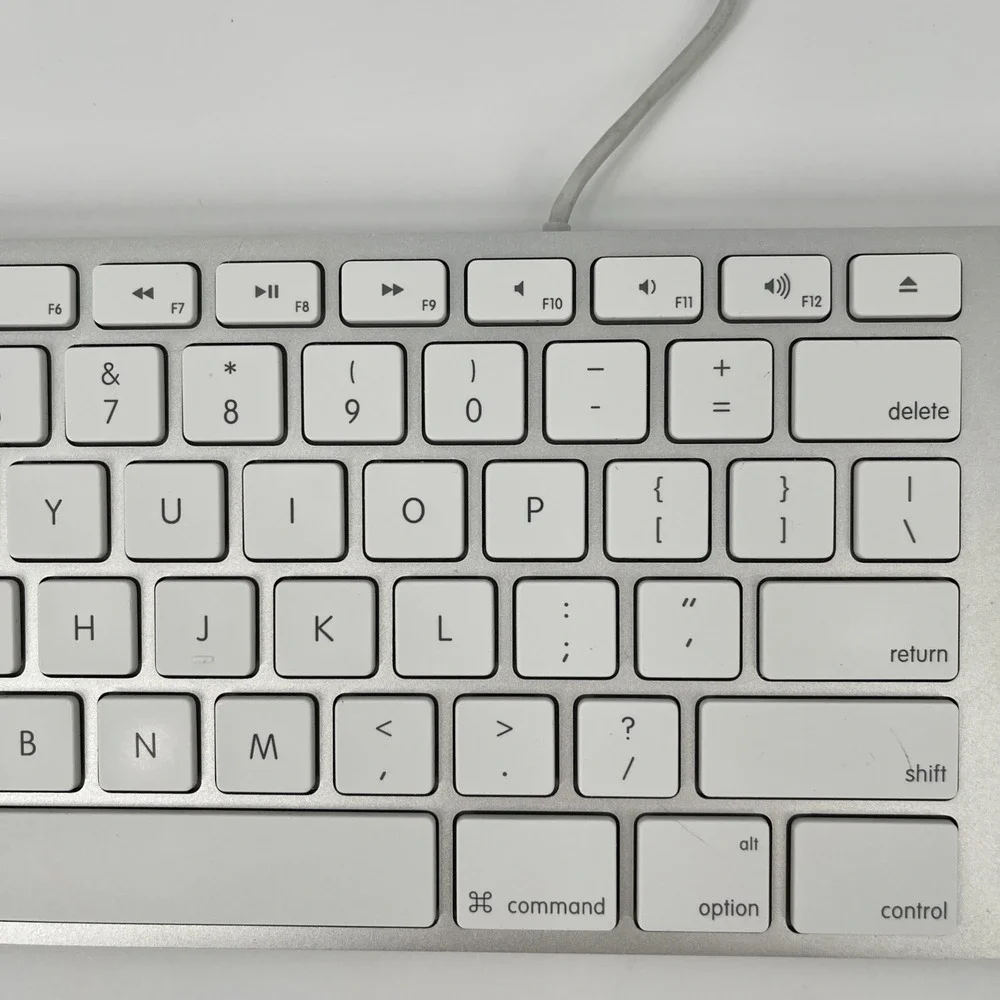 Genuine Apple A1243 USB Wired Aluminum Keyboard‎ with Numeric KeyPad - Tested